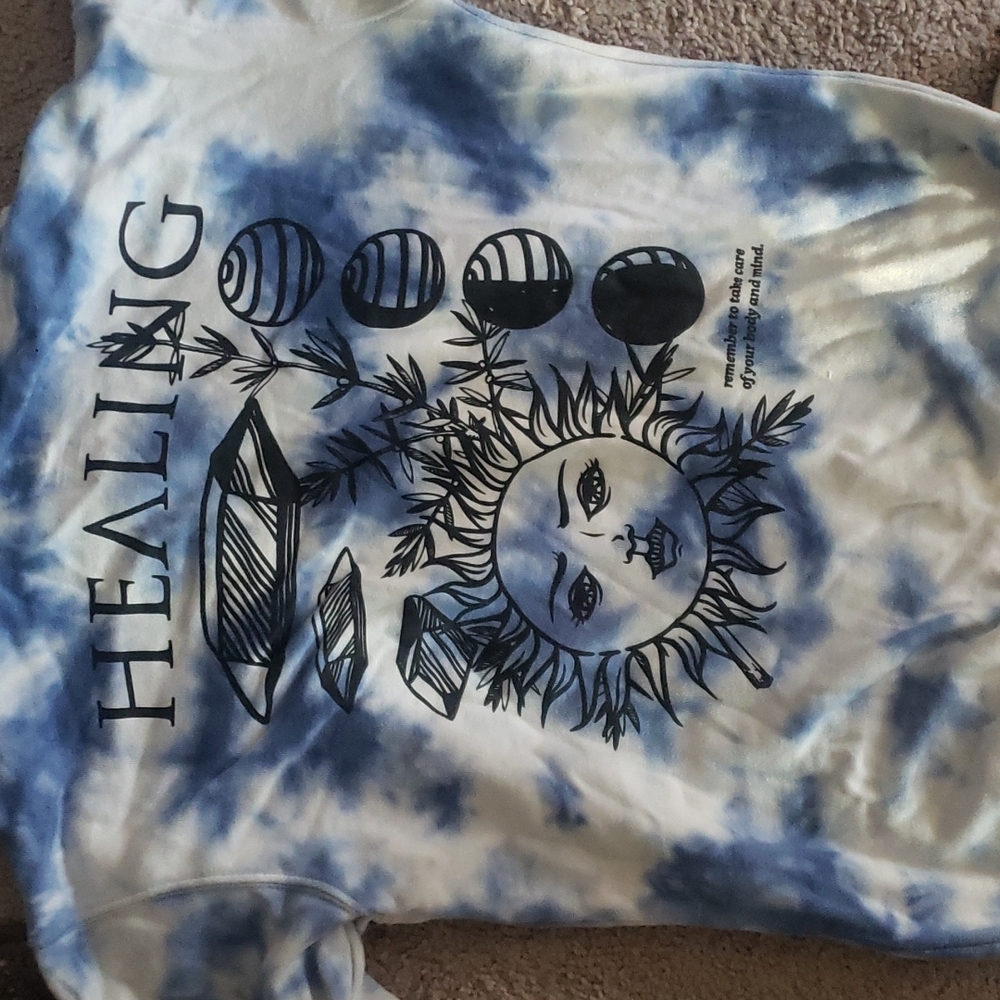 Sweatshirt - Picture 3 of 3